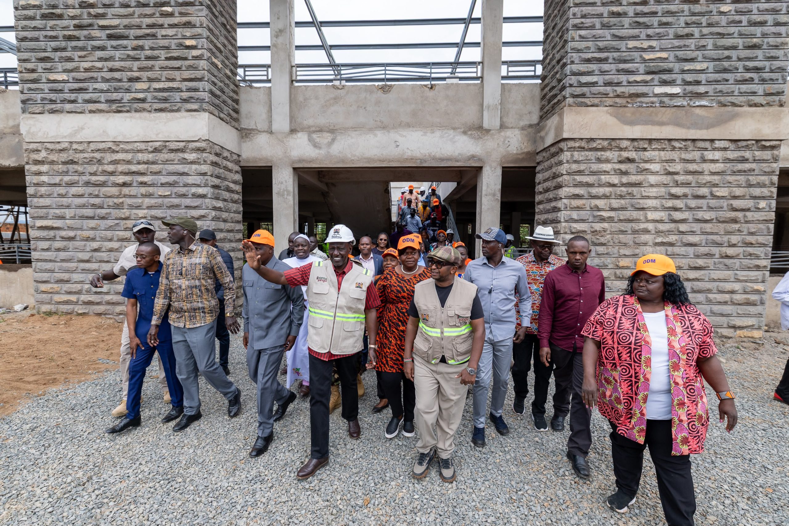 Ruto inspects Misambi market as government targets 600 modern markets